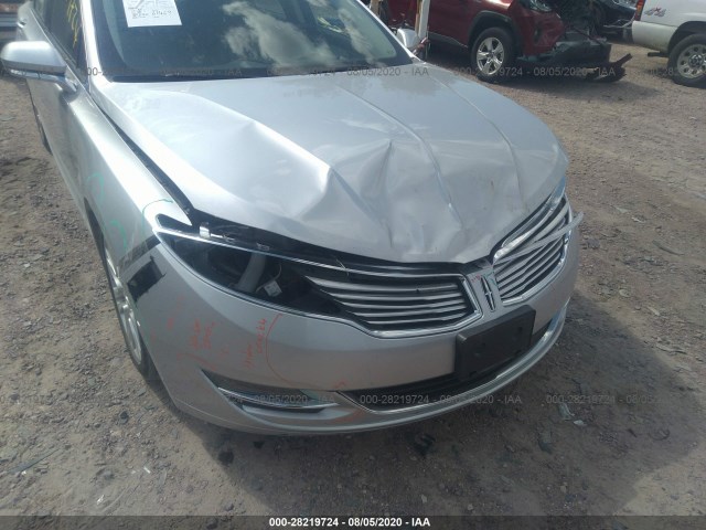 Photo 5 VIN: 3LN6L2J91GR604950 - LINCOLN MKZ 