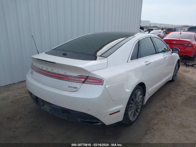 Photo 3 VIN: 3LN6L2J92DR820883 - LINCOLN MKZ 