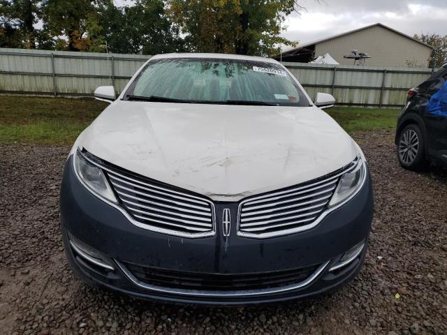 Photo 4 VIN: 3LN6L2J93DR810945 - LINCOLN MKZ 