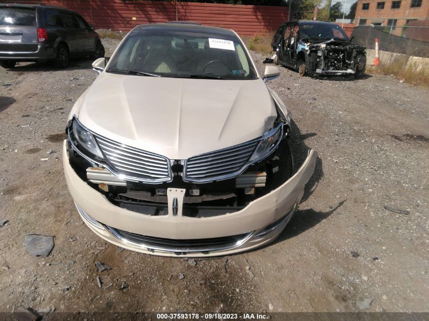 Photo 11 VIN: 3LN6L2J93ER821395 - LINCOLN MKZ 