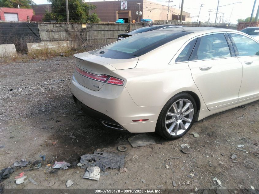 Photo 3 VIN: 3LN6L2J93ER821395 - LINCOLN MKZ 