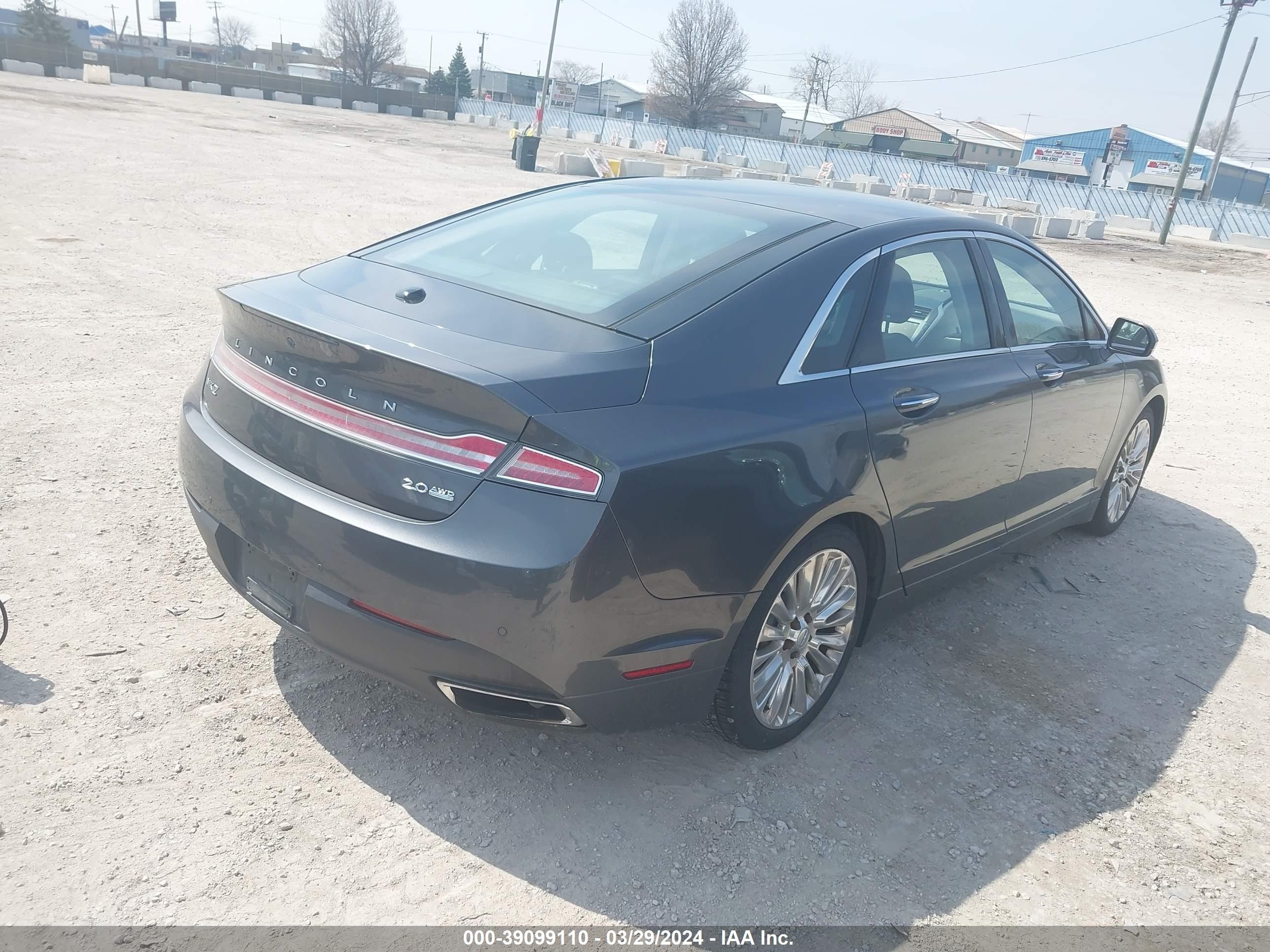 Photo 3 VIN: 3LN6L2J93FR627841 - LINCOLN MKZ 