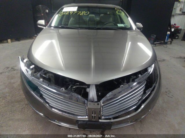 Photo 5 VIN: 3LN6L2J94FR616637 - LINCOLN MKZ 