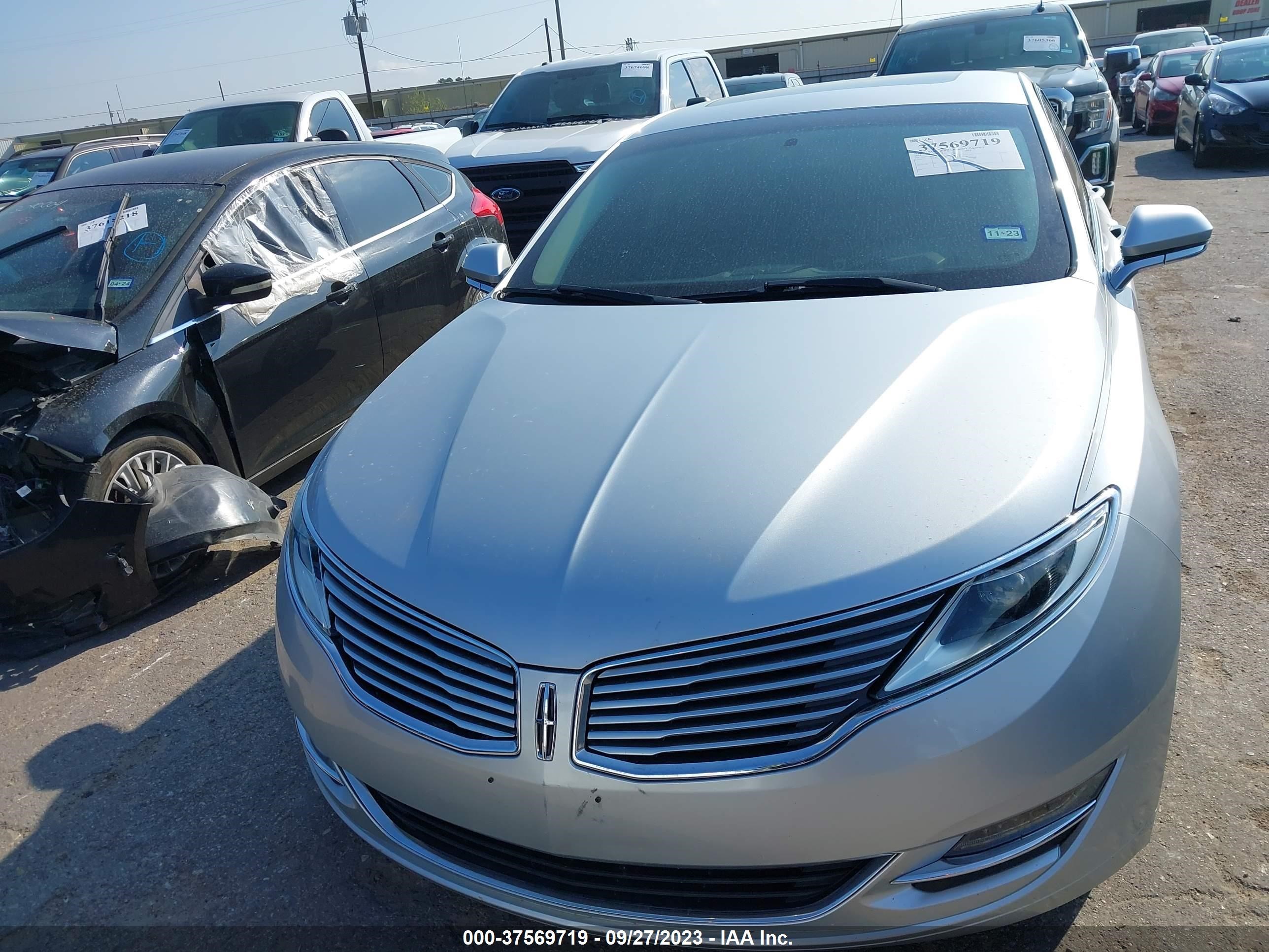 Photo 11 VIN: 3LN6L2J95ER820085 - LINCOLN MKZ 