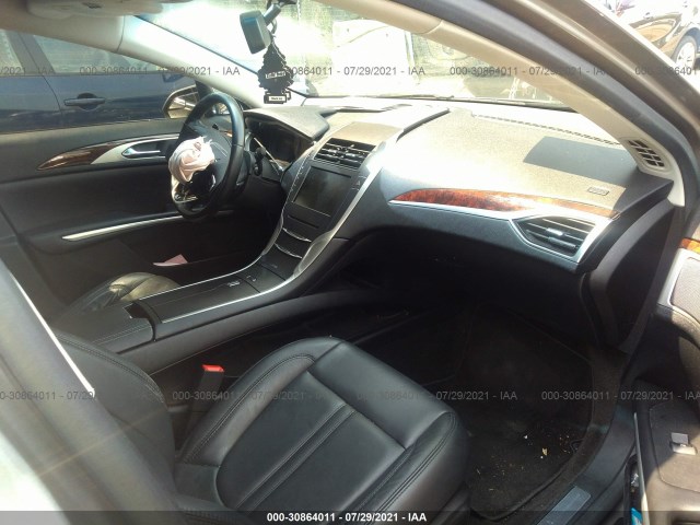 Photo 4 VIN: 3LN6L2J95FR618509 - LINCOLN MKZ 