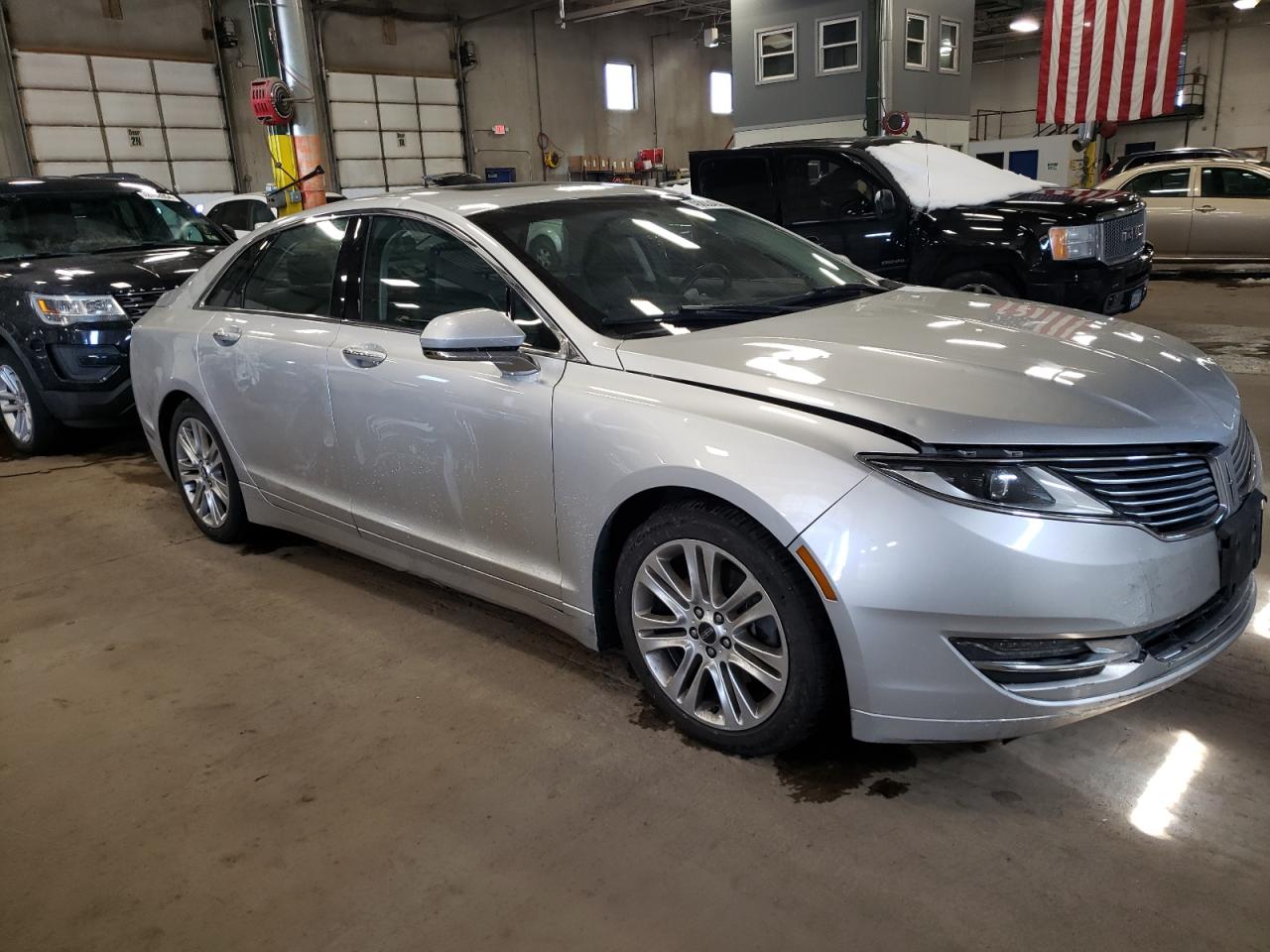 Photo 3 VIN: 3LN6L2J95GR610346 - LINCOLN MKZ 