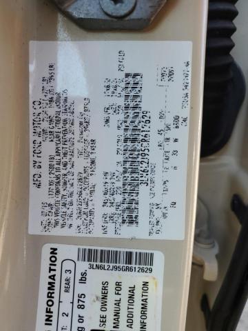 Photo 11 VIN: 3LN6L2J95GR612629 - LINCOLN MKZ 