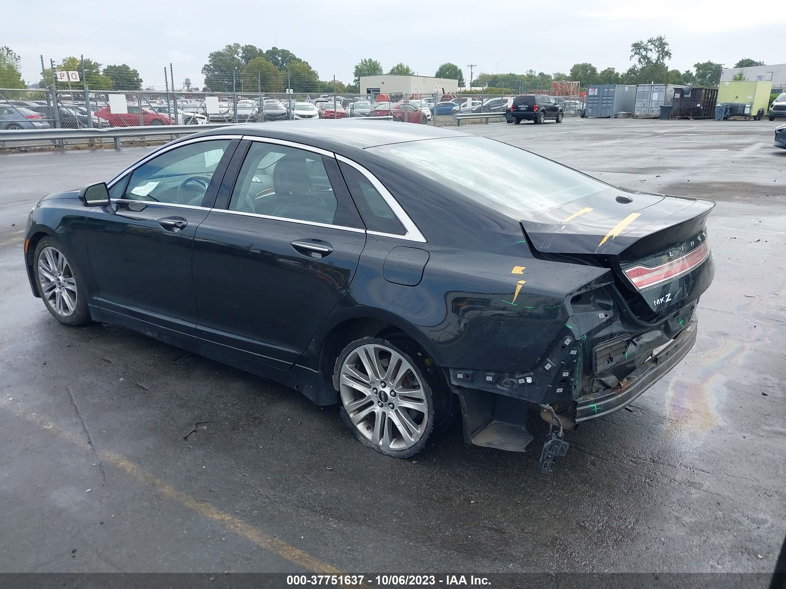 Photo 2 VIN: 3LN6L2J96ER810164 - LINCOLN MKZ 