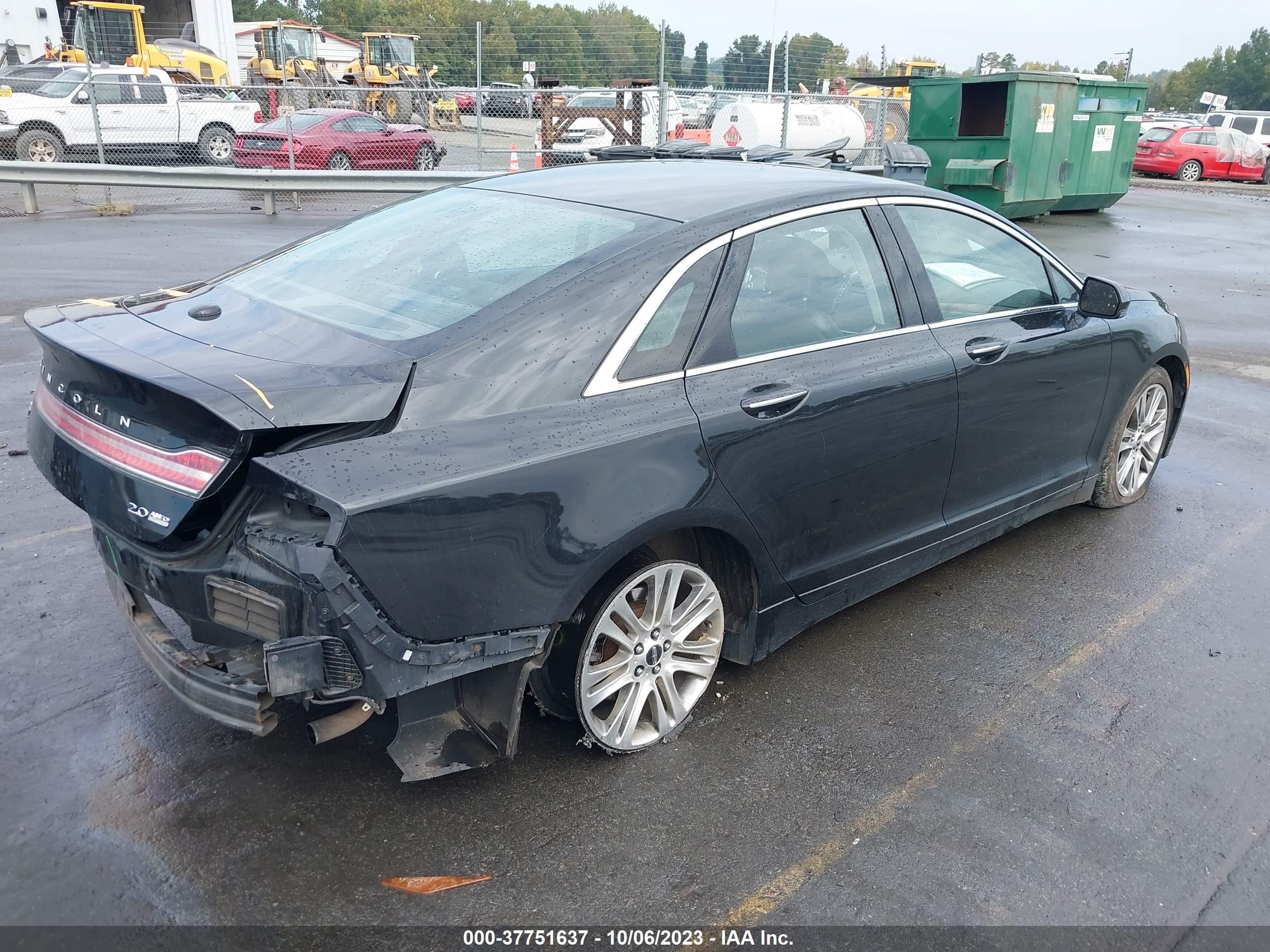 Photo 3 VIN: 3LN6L2J96ER810164 - LINCOLN MKZ 