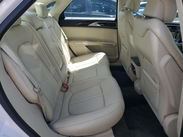 Photo 9 VIN: 3LN6L2J97ER825143 - LINCOLN MKZ 