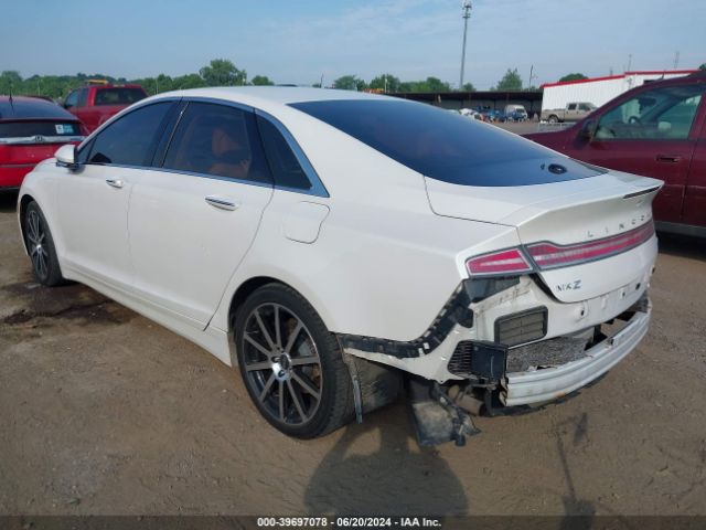 Photo 2 VIN: 3LN6L2J97FR620410 - LINCOLN MKZ 