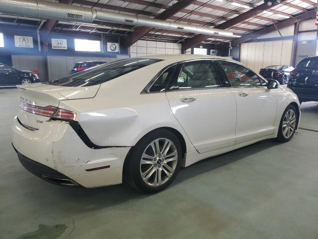 Photo 2 VIN: 3LN6L2J97GR628461 - LINCOLN MKZ 