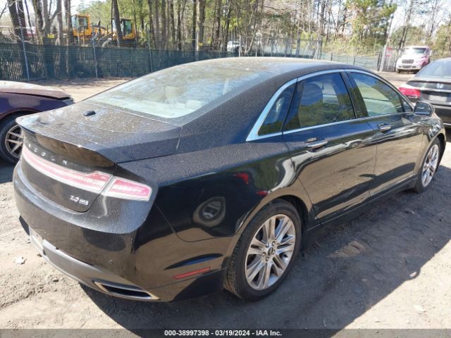 Photo 3 VIN: 3LN6L2J98ER829895 - LINCOLN MKZ 