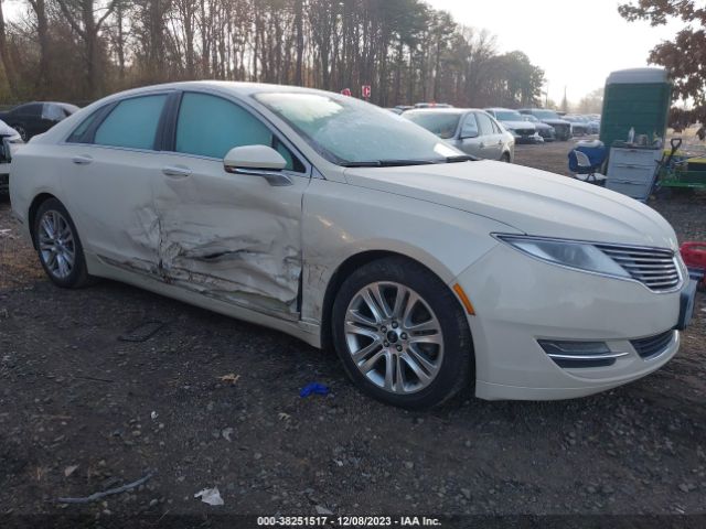 Photo 0 VIN: 3LN6L2J98FR616561 - LINCOLN MKZ 