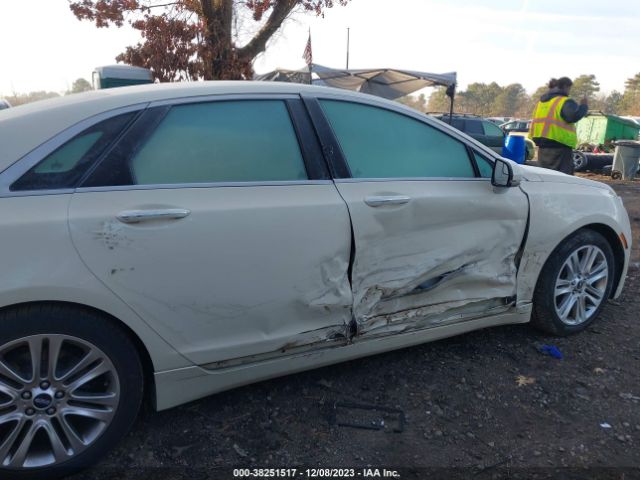 Photo 5 VIN: 3LN6L2J98FR616561 - LINCOLN MKZ 