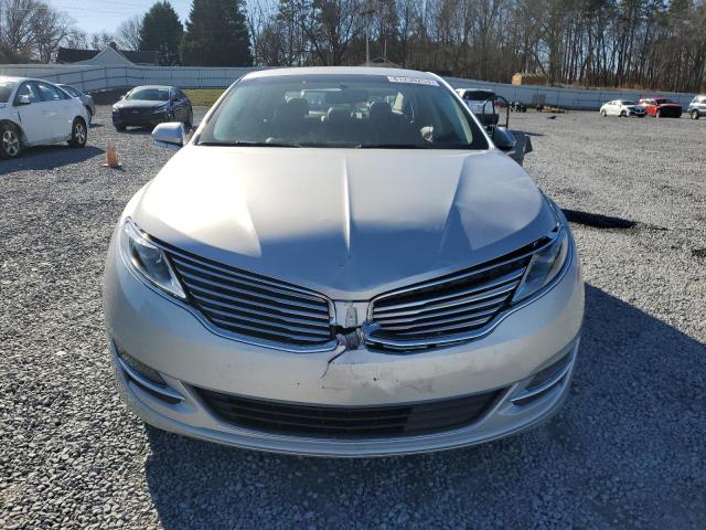 Photo 4 VIN: 3LN6L2J98GR609238 - LINCOLN MKZ 