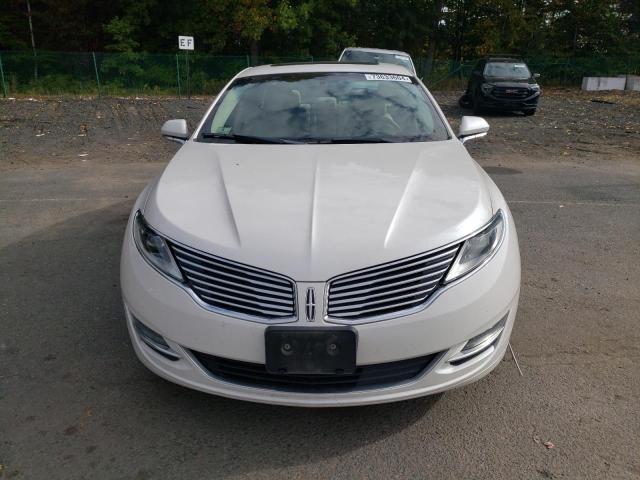 Photo 4 VIN: 3LN6L2J98GR620238 - LINCOLN MKZ 