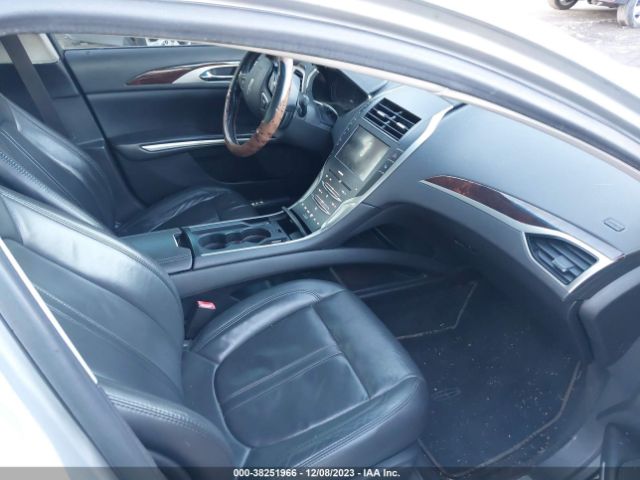 Photo 4 VIN: 3LN6L2J99DR822758 - LINCOLN MKZ 