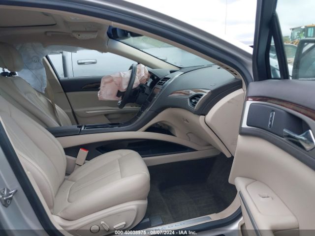 Photo 4 VIN: 3LN6L2J99GR605246 - LINCOLN MKZ 