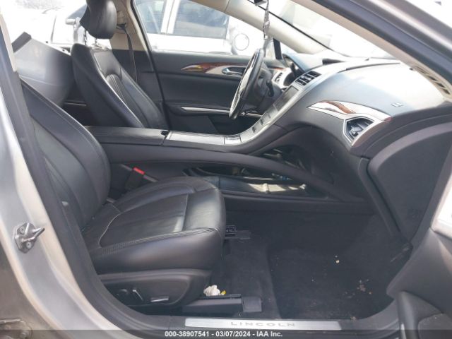 Photo 4 VIN: 3LN6L2J9XDR820002 - LINCOLN MKZ 