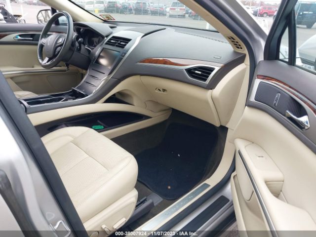 Photo 4 VIN: 3LN6L2J9XER832944 - LINCOLN MKZ 