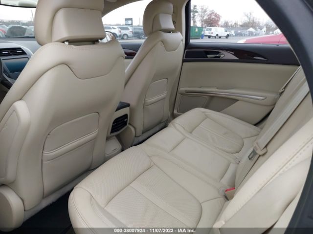 Photo 7 VIN: 3LN6L2J9XER832944 - LINCOLN MKZ 