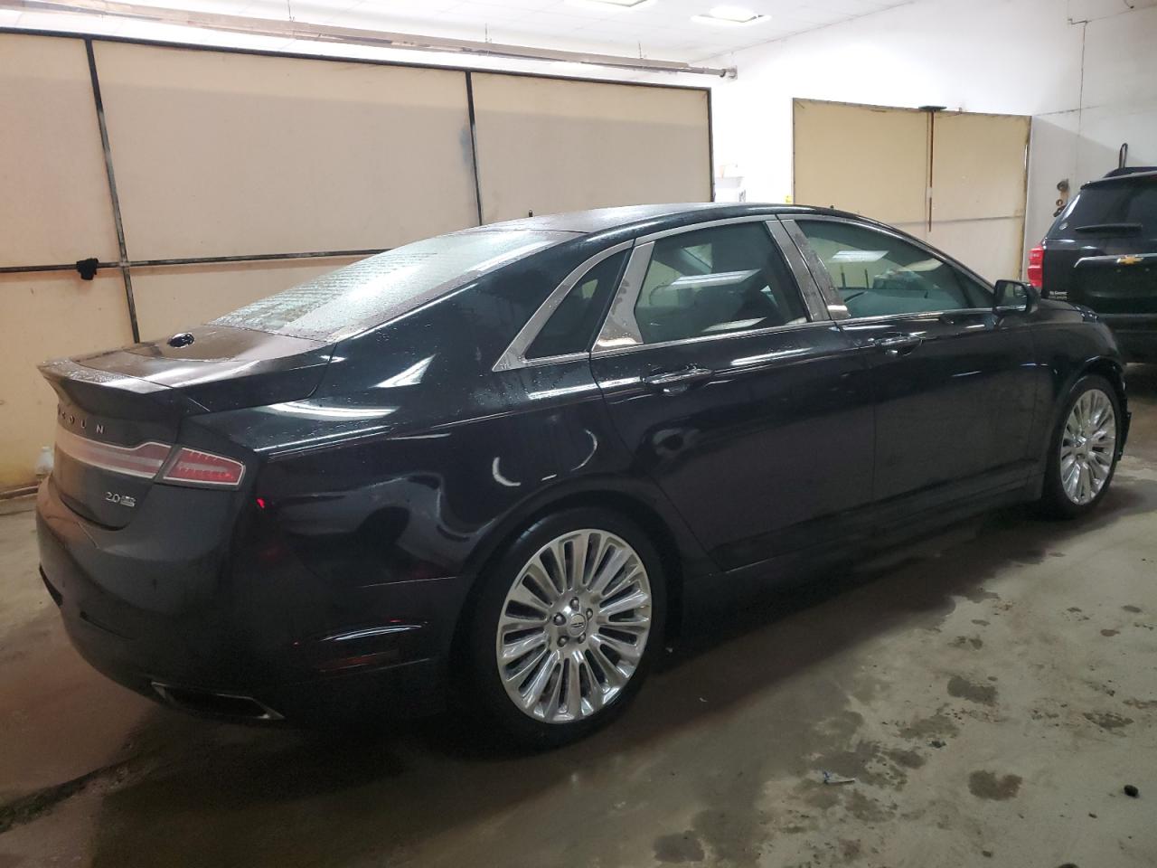 Photo 2 VIN: 3LN6L2J9XGR600511 - LINCOLN MKZ 