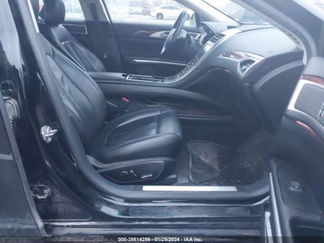 Photo 4 VIN: 3LN6L2J9XGR623500 - LINCOLN MKZ 