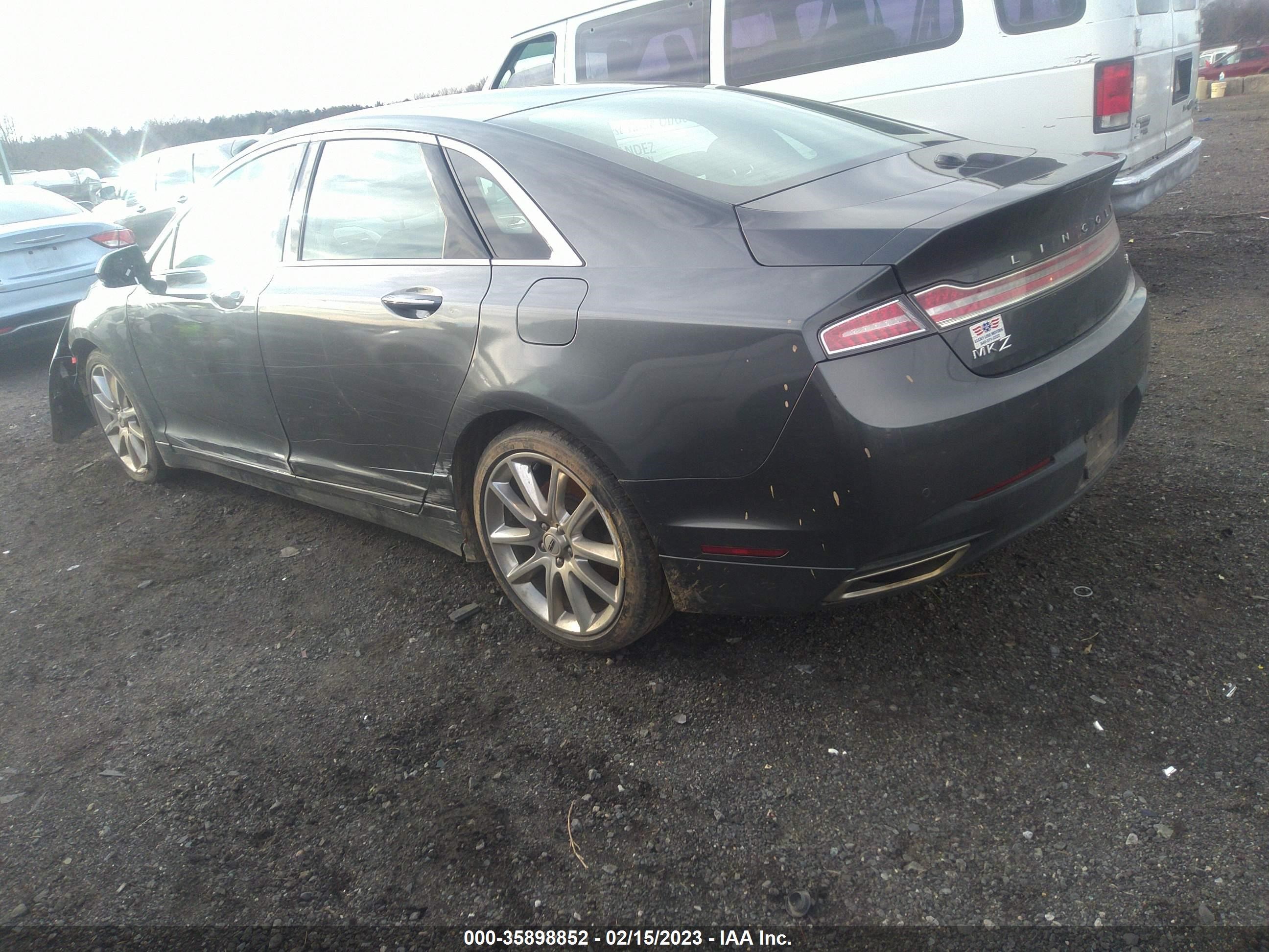 Photo 2 VIN: 3LN6L2JK1FR601810 - LINCOLN MKZ 