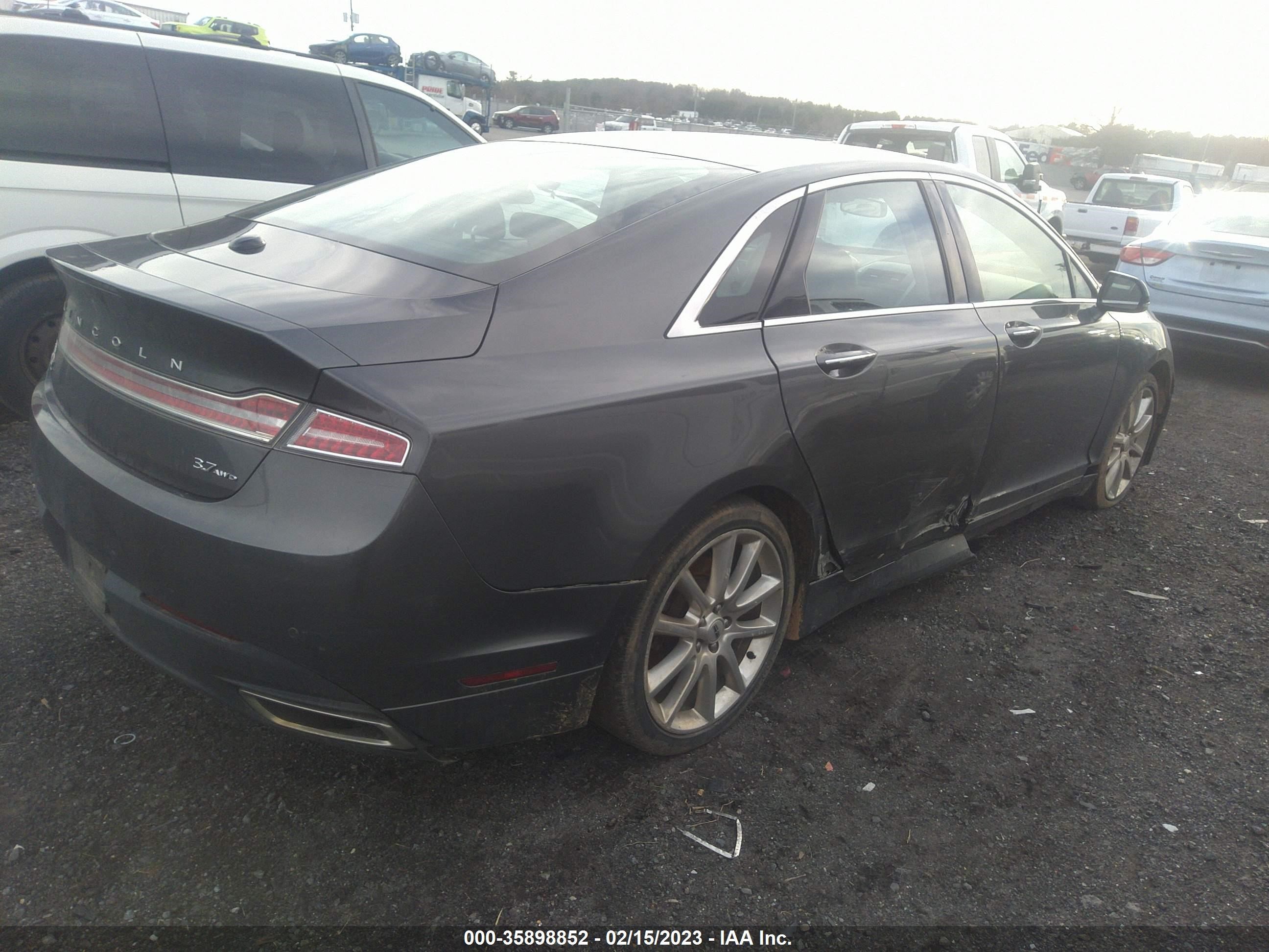 Photo 3 VIN: 3LN6L2JK1FR601810 - LINCOLN MKZ 