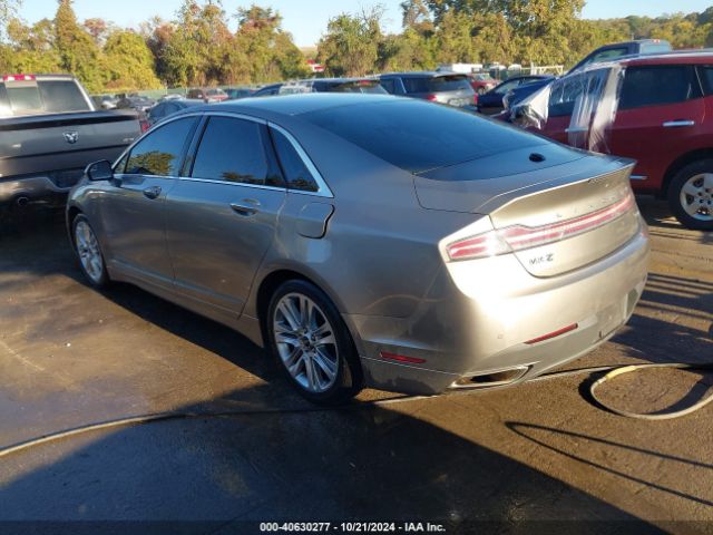 Photo 2 VIN: 3LN6L2JK1GR622979 - LINCOLN MKZ 