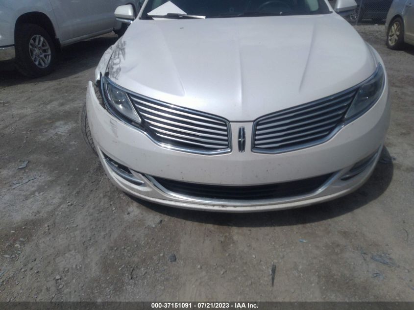 Photo 11 VIN: 3LN6L2JK2FR626814 - LINCOLN MKZ 