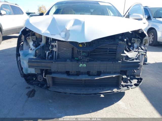 Photo 5 VIN: 3LN6L2JK2GR610517 - LINCOLN MKZ 