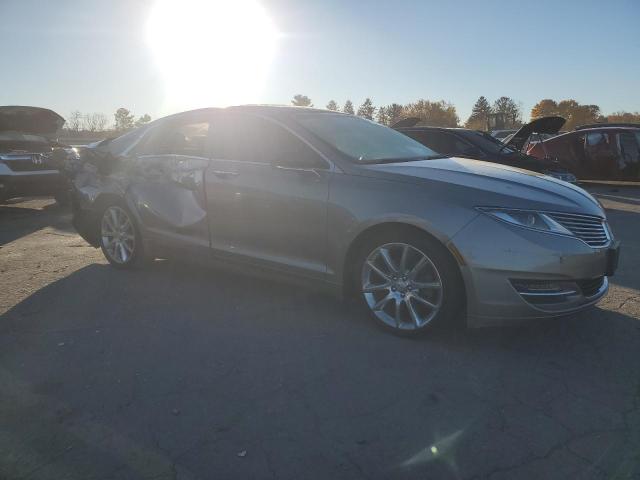 Photo 3 VIN: 3LN6L2JK2GR614745 - LINCOLN MKZ 