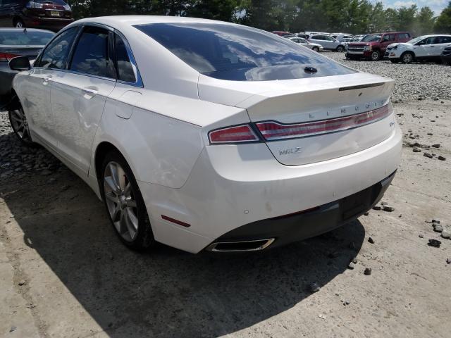 Photo 2 VIN: 3LN6L2JK3FR620083 - LINCOLN MKZ 