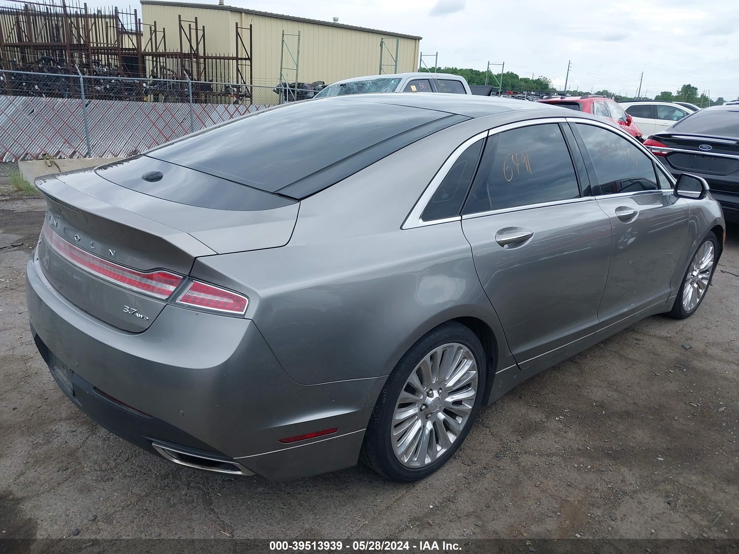 Photo 3 VIN: 3LN6L2JK4FR626491 - LINCOLN MKZ 