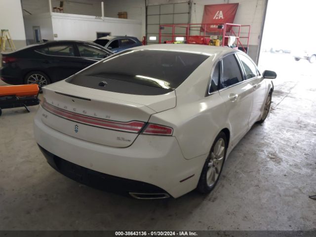 Photo 3 VIN: 3LN6L2JK5FR628895 - LINCOLN MKZ 