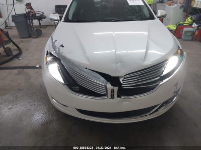 Photo 5 VIN: 3LN6L2JK7FR620412 - LINCOLN MKZ 