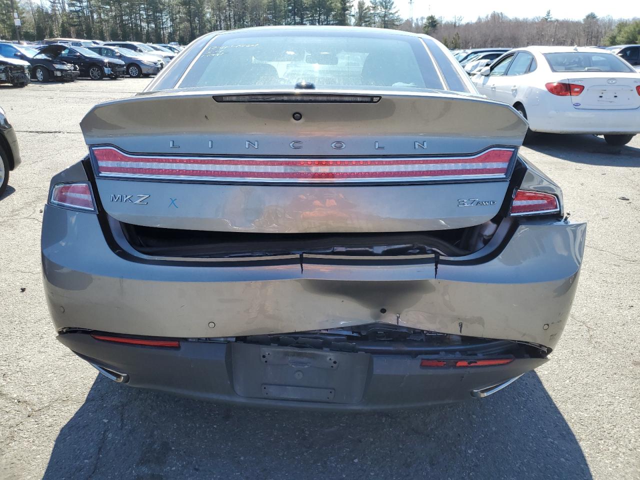 Photo 5 VIN: 3LN6L2JK7GR603286 - LINCOLN MKZ 