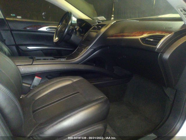 Photo 4 VIN: 3LN6L2JK7GR623960 - LINCOLN MKZ 