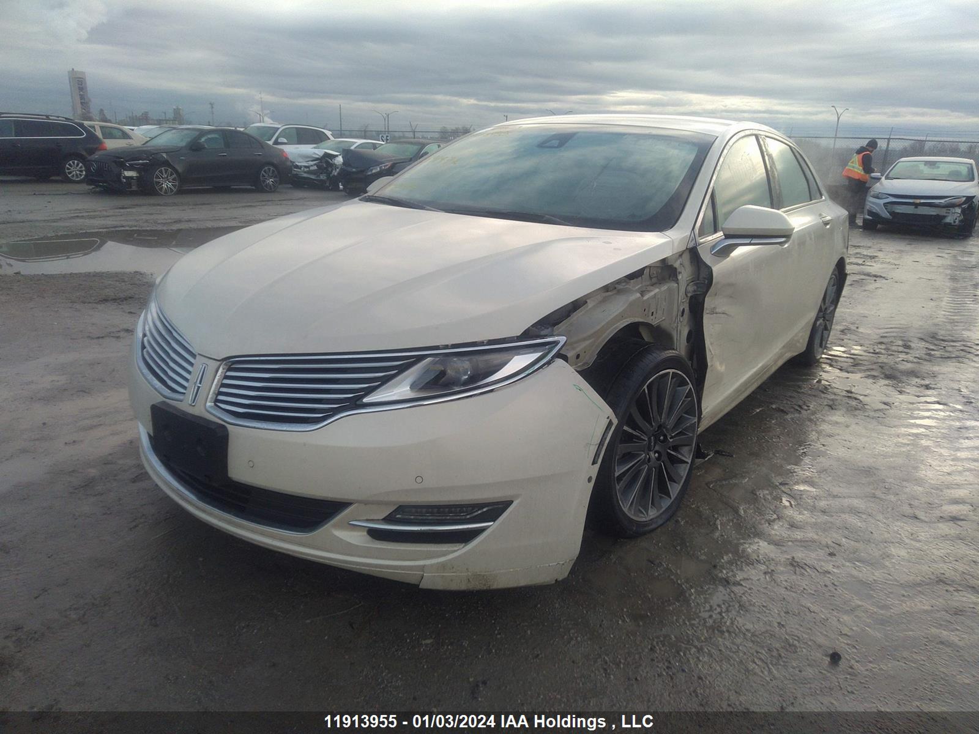 Photo 1 VIN: 3LN6L2JKXFR611039 - LINCOLN MKZ 