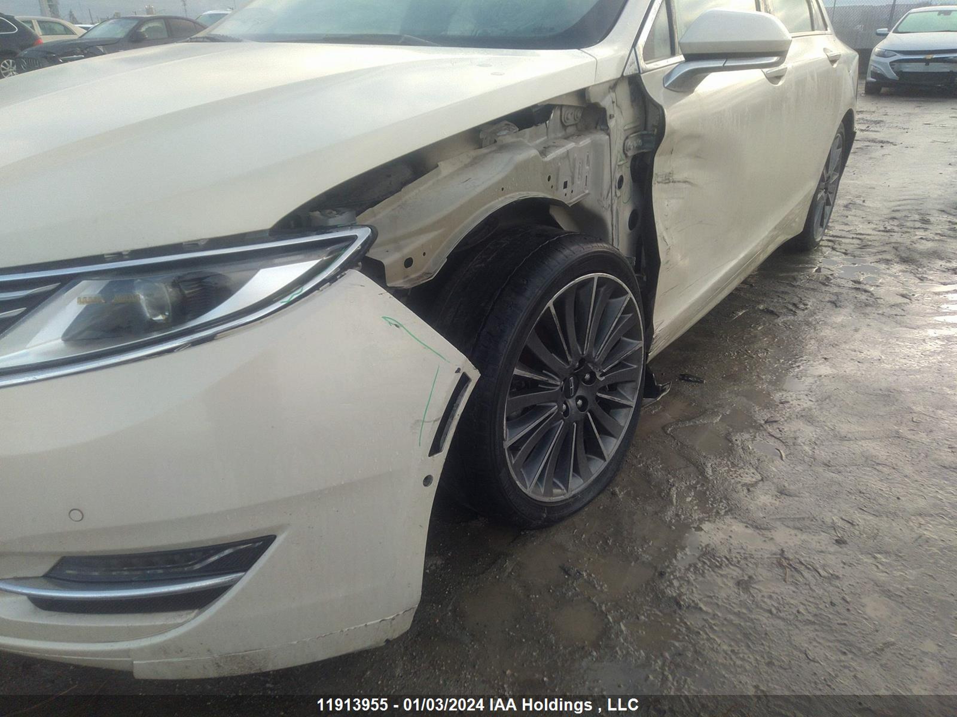 Photo 5 VIN: 3LN6L2JKXFR611039 - LINCOLN MKZ 