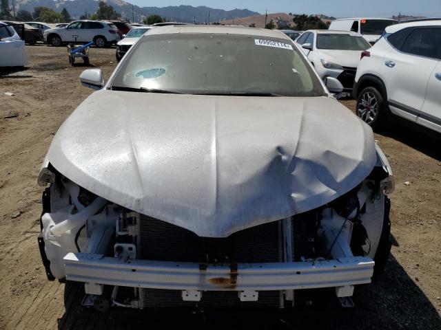 Photo 4 VIN: 3LN6L2JKXFR616709 - LINCOLN MKZ 