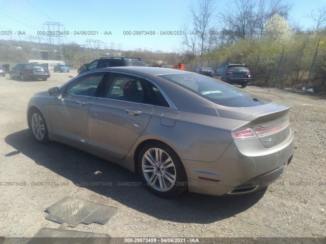 Photo 2 VIN: 3LN6L2JKXGR606067 - LINCOLN MKZ 