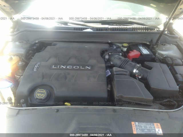 Photo 9 VIN: 3LN6L2JKXGR606067 - LINCOLN MKZ 