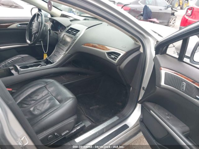 Photo 4 VIN: 3LN6L2LU0ER815488 - LINCOLN MKZ HYBRID 