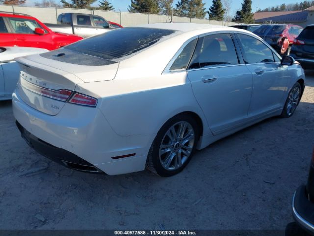 Photo 3 VIN: 3LN6L2LU0GR600731 - LINCOLN MKZ 