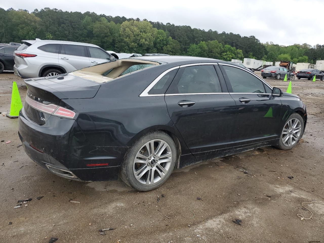 Photo 2 VIN: 3LN6L2LU2ER803908 - LINCOLN MKZ 