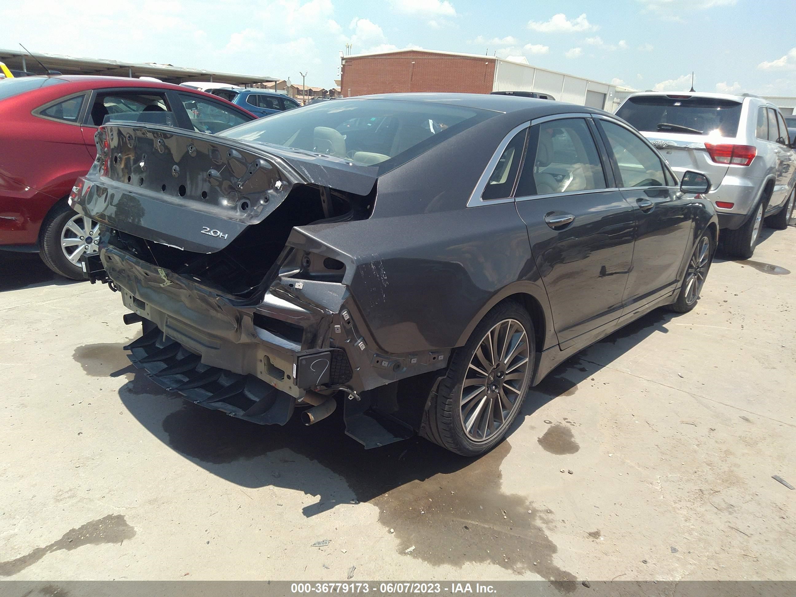 Photo 3 VIN: 3LN6L2LU3GR608371 - LINCOLN MKZ 