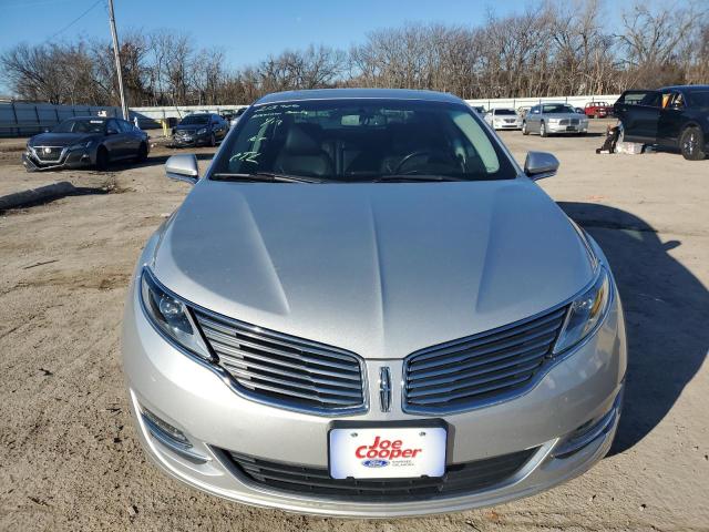 Photo 4 VIN: 3LN6L2LU3GR628801 - LINCOLN MKZ 